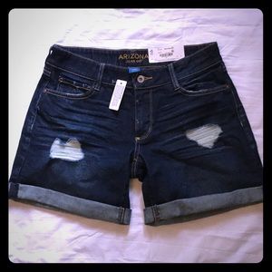 Women’s size 7 shirts.  NWT!